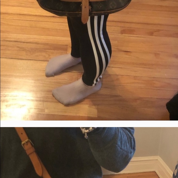 Louis Vuitton Crossbody - Picture 5 of 5